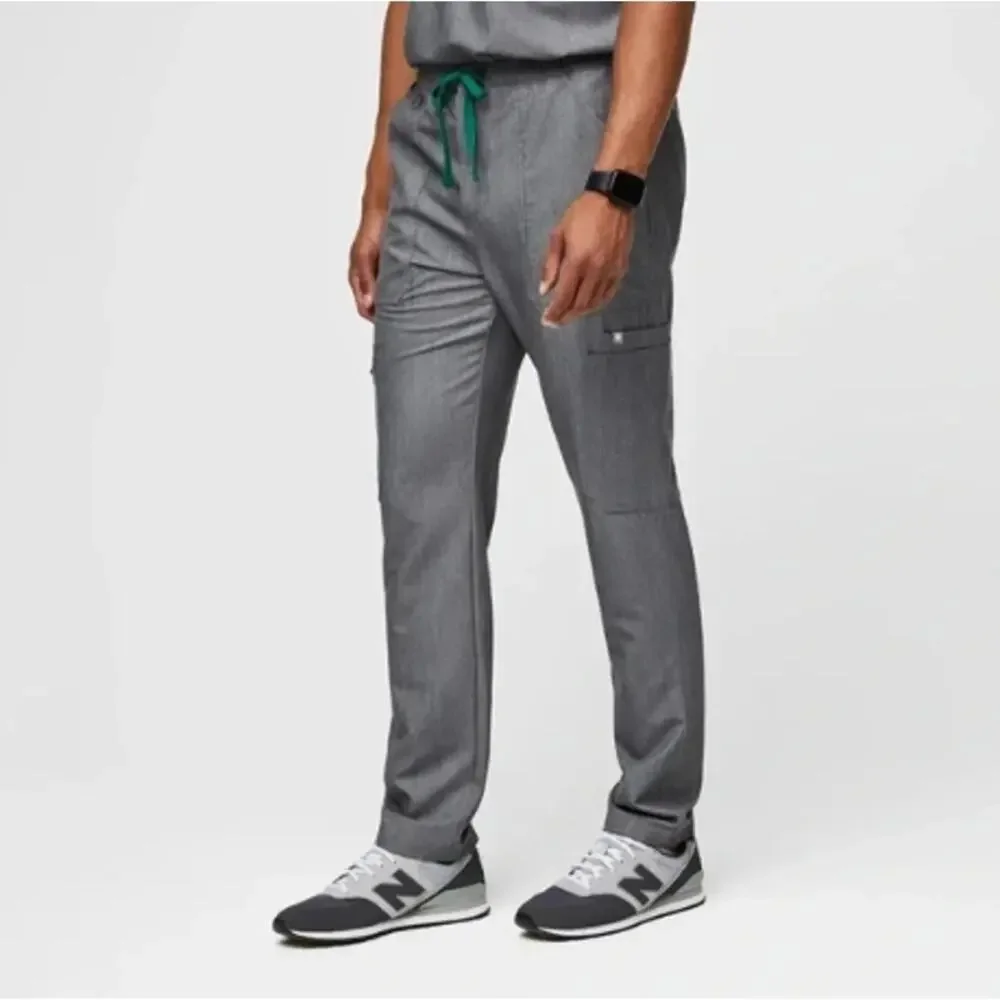 FIGS Men's Graphite Cairo Cargo Scrub Pants Size XL/Regular